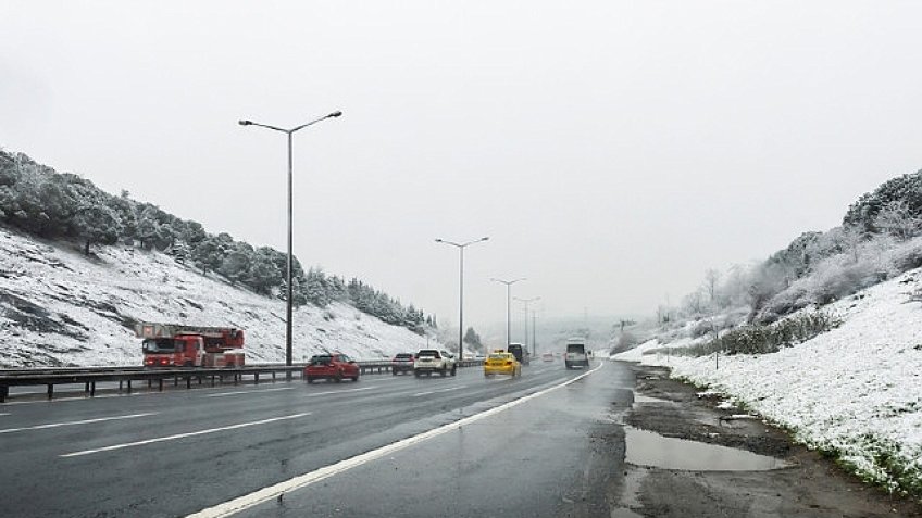 Akom: İstanbul'da Yüksek Kesimlere Kar Yağabilir