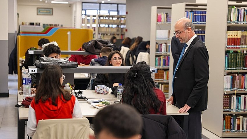 Başkan Pekyatırmacı Yeni Nesil Şehir Kütüphanesini Açtı