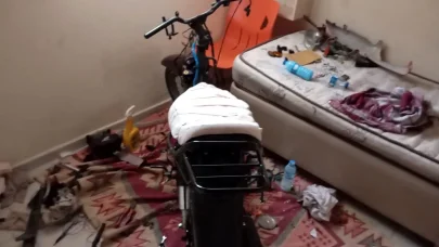 Çaldığı motosikleti parçalarken yakalandı