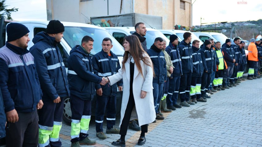 Çeşme Belediye Başkanı Lâl Denizli, personelinin yeni yılını kutladı: “Emekleriniz çok kıymetli”