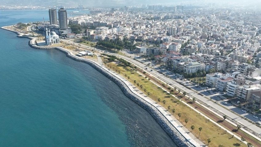 Depremde çöken İskenderun sahilinde düzenleme başlıyor