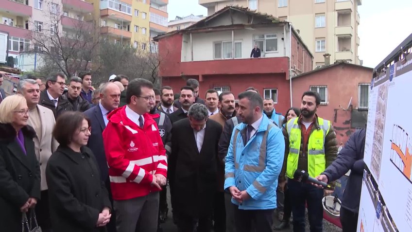 İmamoğlu'ndan asgari ücret tepkisi: ''Belediyeleri 'silkele' diyeceğinize kendinizi silkeleyin''