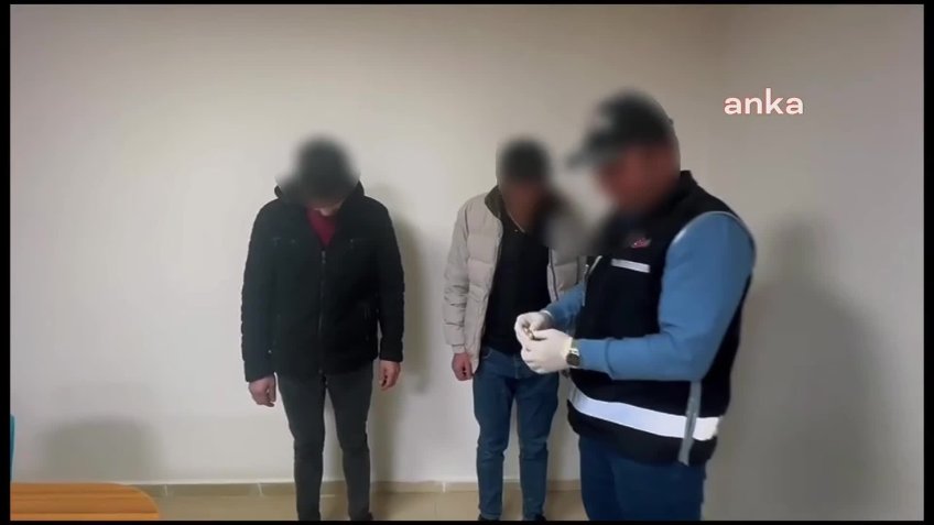 Malatya'da ehliyet sınavına kopya düzeneği ile giren 3 şüpheli yakalandı