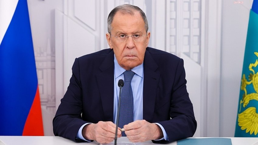 Rusya Dışişleri Bakanı Lavrov: “Suriye'deki Rus askeri üslerinin varlığı ve faaliyet koşulları Suriye'nin yeni yönetimiyle müzakere konusu olabilir” 