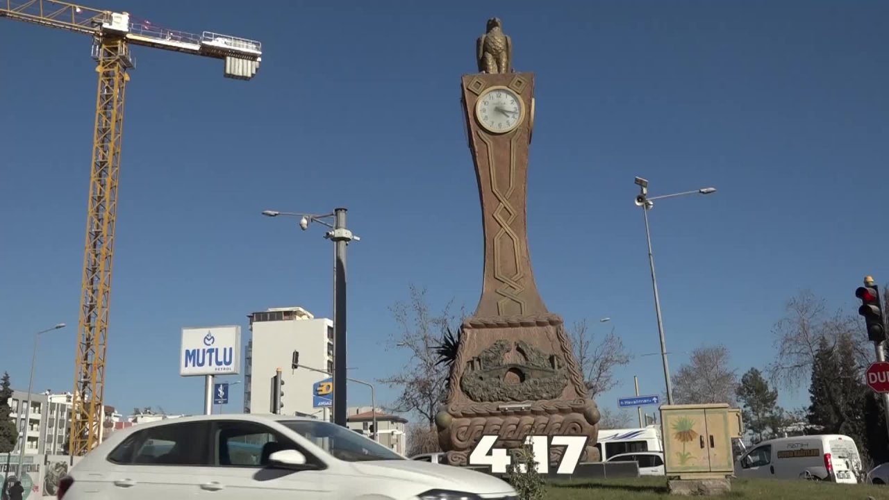 6 Şubat depremlerinin 2'nci yılında ANKA Haber Ajansı Adıyaman'da... Emeklilerden iktidara çağrı: "Yoksulluk ölümdür, erken seçim istiyoruz"