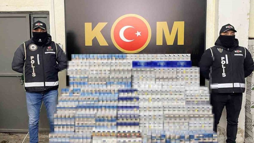 Ağrı’da kaçak sigara operasyonu: 10 bin 400 paket ele geçirildi