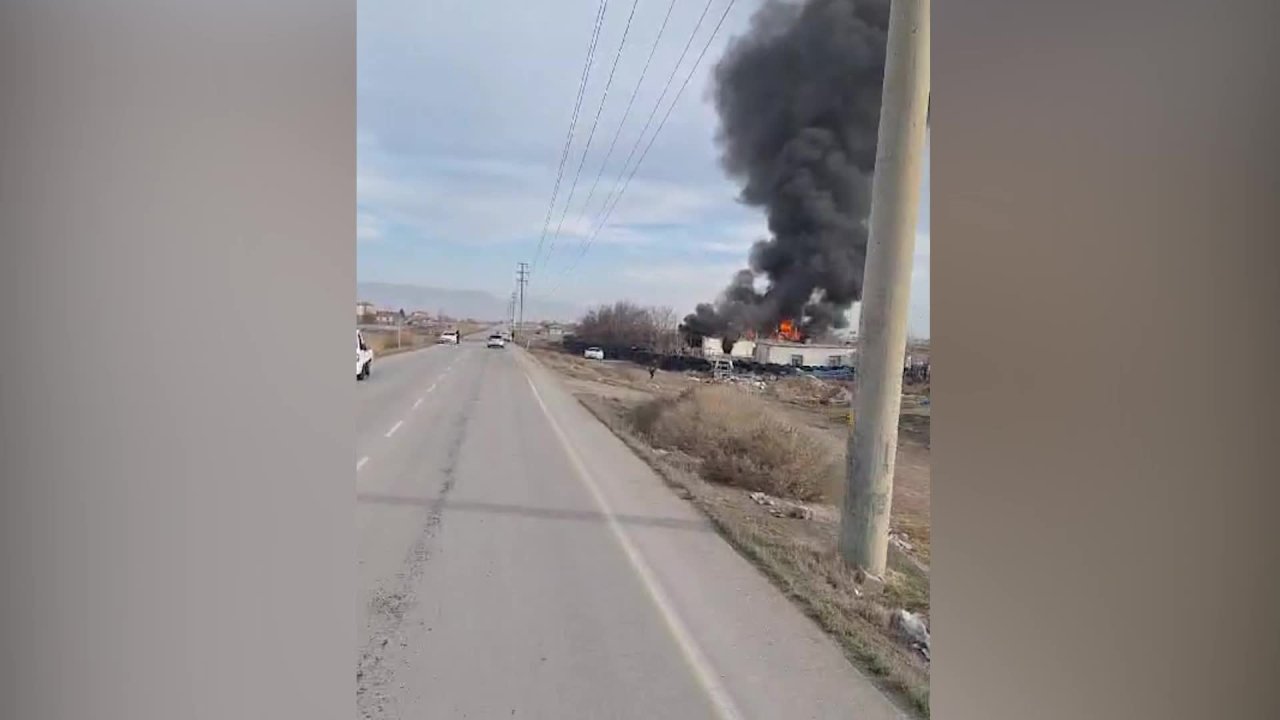 Aksaray'da bir evde çıkan yangında 3 yaşındaki çocuk hayatını kaybetti