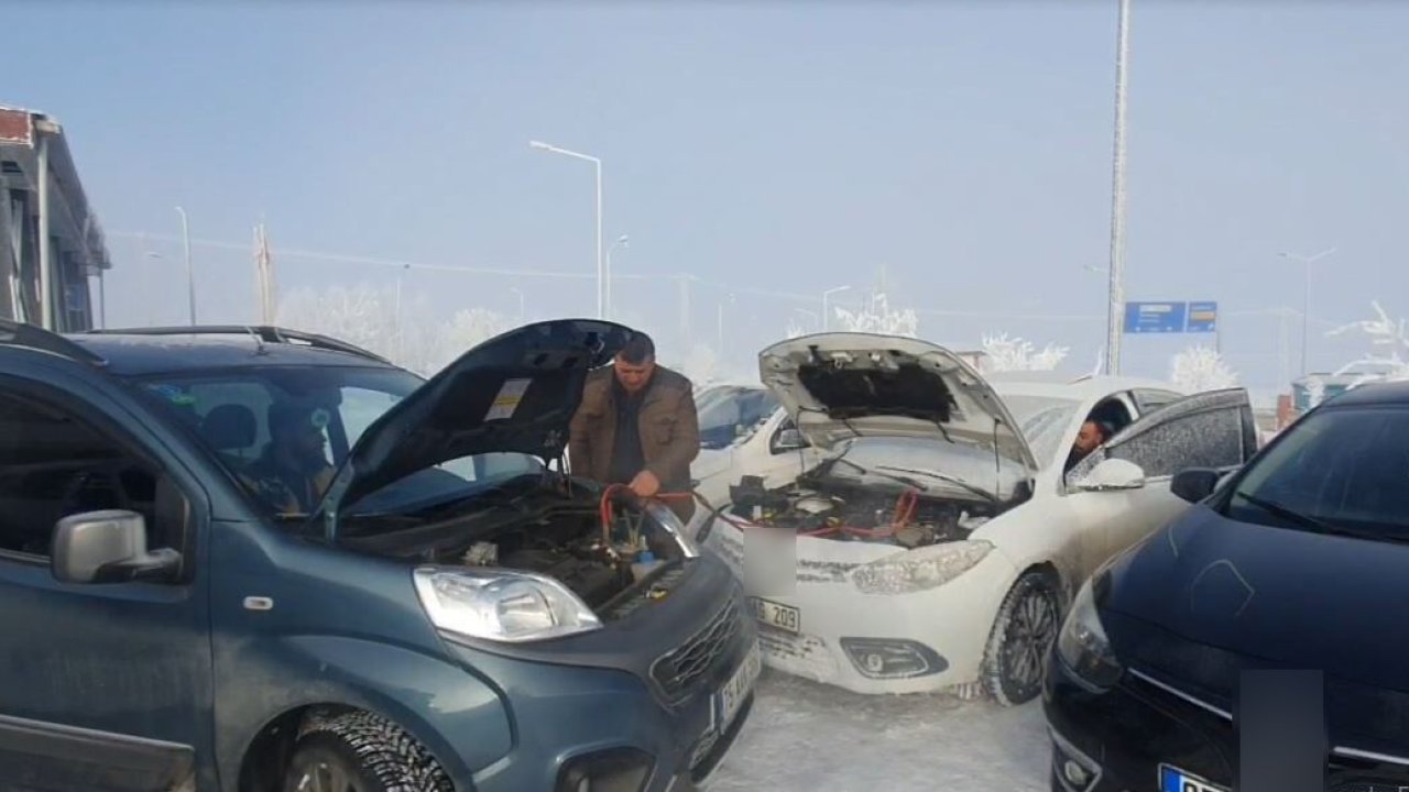 Dondurucu soğuklar nedeniyle onlarca araç çalışmadı