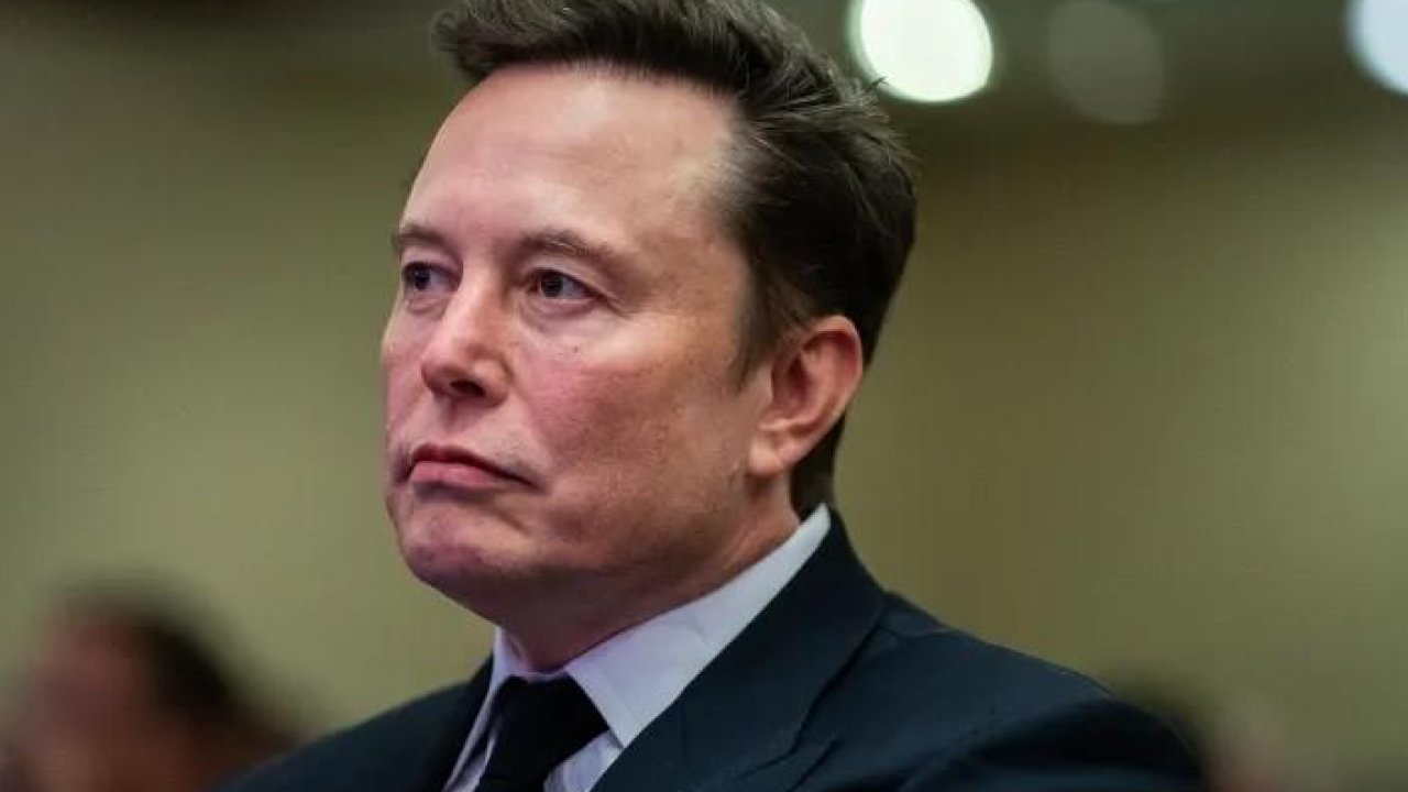 Elon Musk, Trump’ın üç teknoloji devi ile başlattığı yapay zeka girişimini eleştirdi