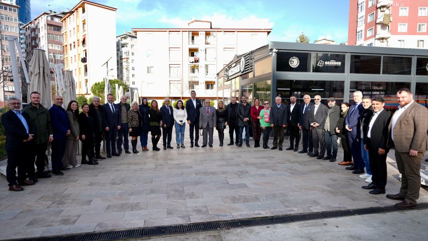 Kartal Belediye Başkanı Gökhan Yüksel, basın mensuplarıyla bir araya geldi 