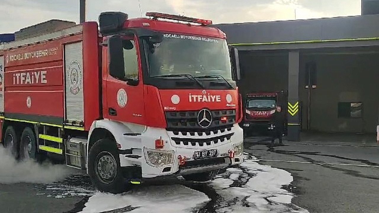 Kocaeli İtfaiyesi, 2 araç ve 5 personelle Bolu'da