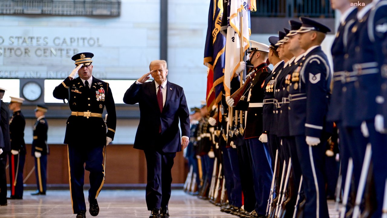 Trump: Rusları seviyorum ama savaş durdurulmazsa Rusya’ya ekonomik yaptırımlar uygulamaktan başka seçeneğim kalmayacak