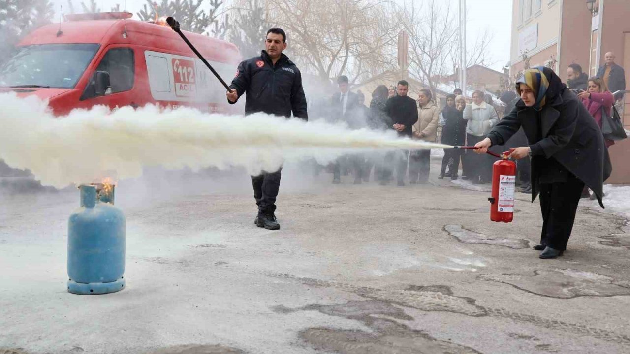 Yangına müdahalede “söndürme cihazı” vurgusu