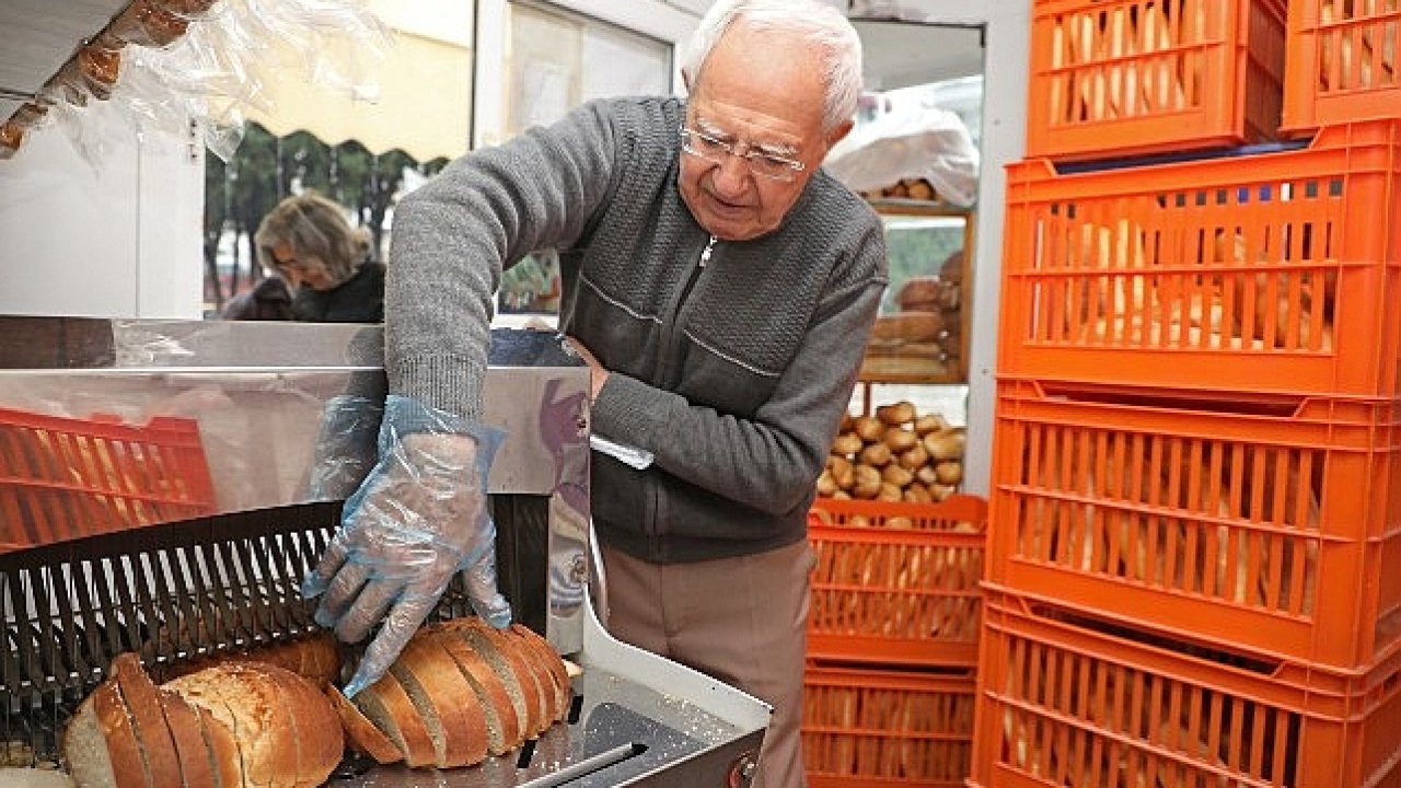 Antalyalılar 'Halk Ekmek'i çok sevdi