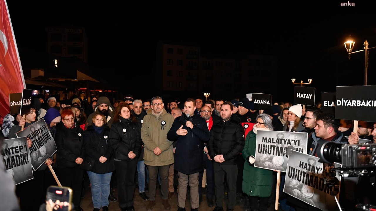 Balıkesir’de 6 Şubat Depremleri'nde hayatlarını kaybeden vatandaşlar anıldı