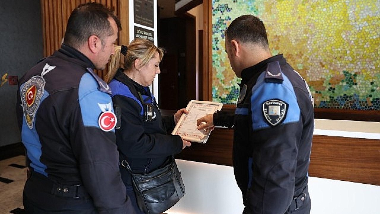 Bayraklı zabıtasından konaklama tesislerine denetim