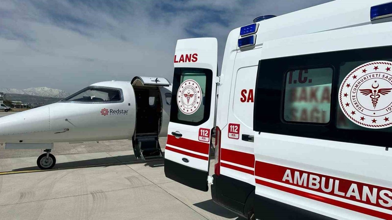 Beyin kanaması geçiren hasta ambulans uçakla Ankara’ya sevk edildi