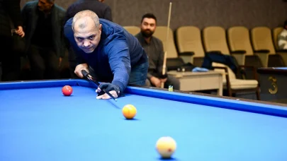 Bilardo tutkunları Yeşilyurt’ta buluştu