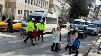 Bitlis’te güvenlik güçlerinin denetimleri devam ediyor