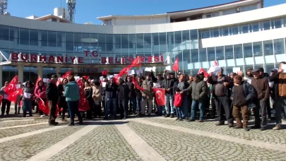 Burhaniye'de Şahinler Mahallesi'nde kurulması planlanan katı atık dönüşüm tesisine köylüler tepki gösterdi