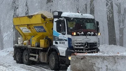 Büyükşehir aralıksız çalışıyor, kapalı yol bulunmuyor