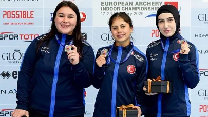 Büyükşehir Sporcusu Hazal Burun'lu Milli Takım Avrupa İkincisi Oldu 