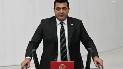 CHP Milletvekili Ulaş Karasu: Bu ülkede ayağını denk alması gereken birisi varsa o da en başta sen ve ülkeyi sömüren yandaşlarındır!