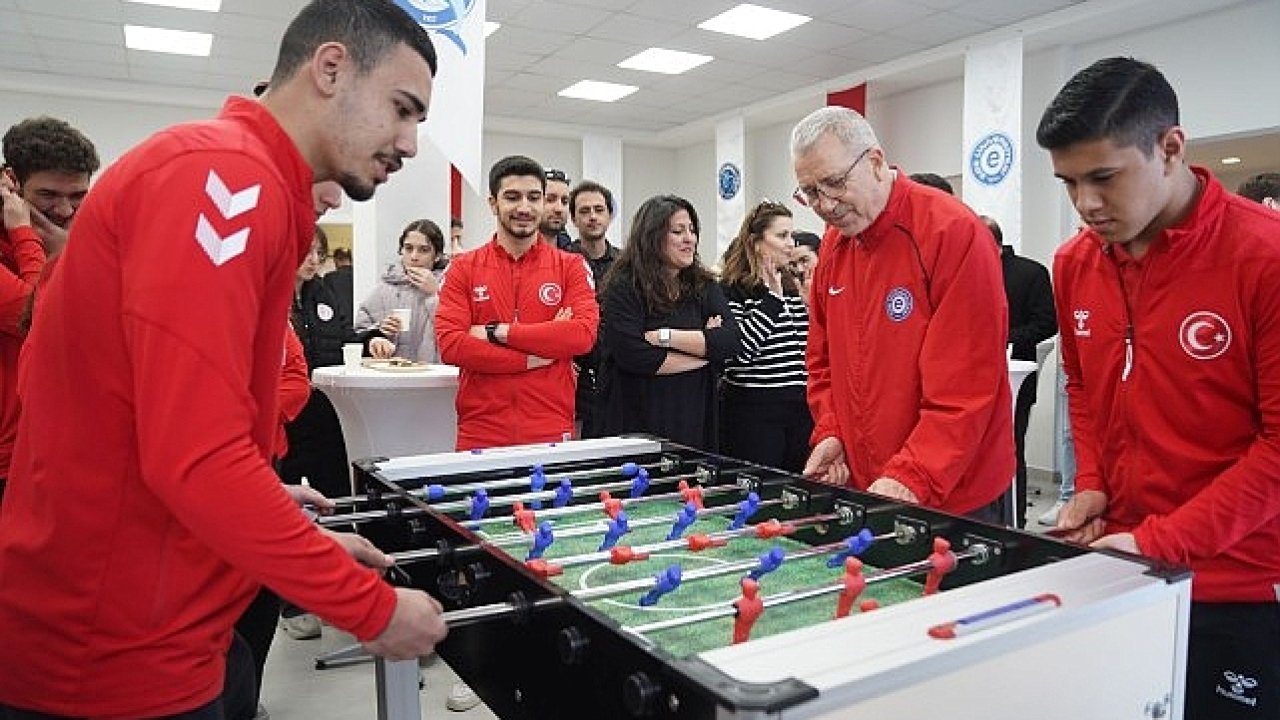 Ege Üniversitesi Spor Kulübüne yeni merkez tahsis edildi