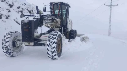 Elazığ’da 54 köy yolu ulaşıma açıldı, 59’unda çalışmalar sürüyor