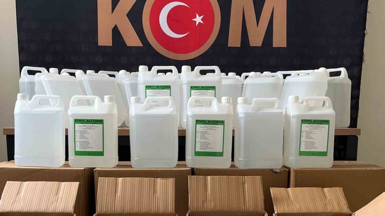 Erzurum’da 350 litre sahte etil alkol ele geçirildi