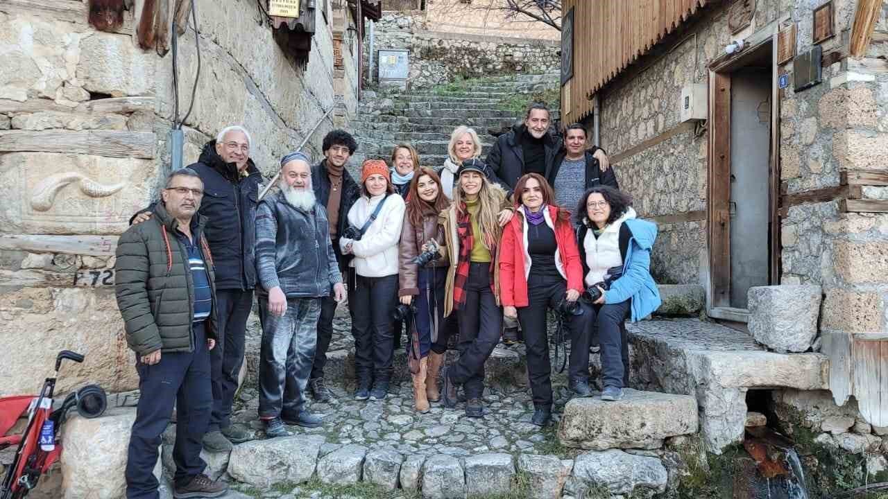 Fotoğrafçıların gözünden çekilen pozlarda sakin şehir Kemaliye’nin doğal ve tabiat güzelliği mest etti