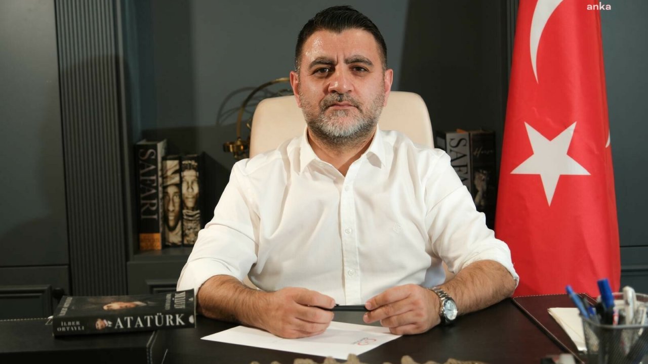 Genç Parti lideri Şahindur: “Bugün aday belirleme süreci, şaibeli kurultay gibi tartışmalar bütünüyle iktidara hizmet etmektedir”