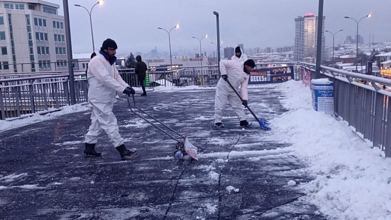 İstanbul'da Kar Kalınlığı 40 Cm'ye Ulaştı