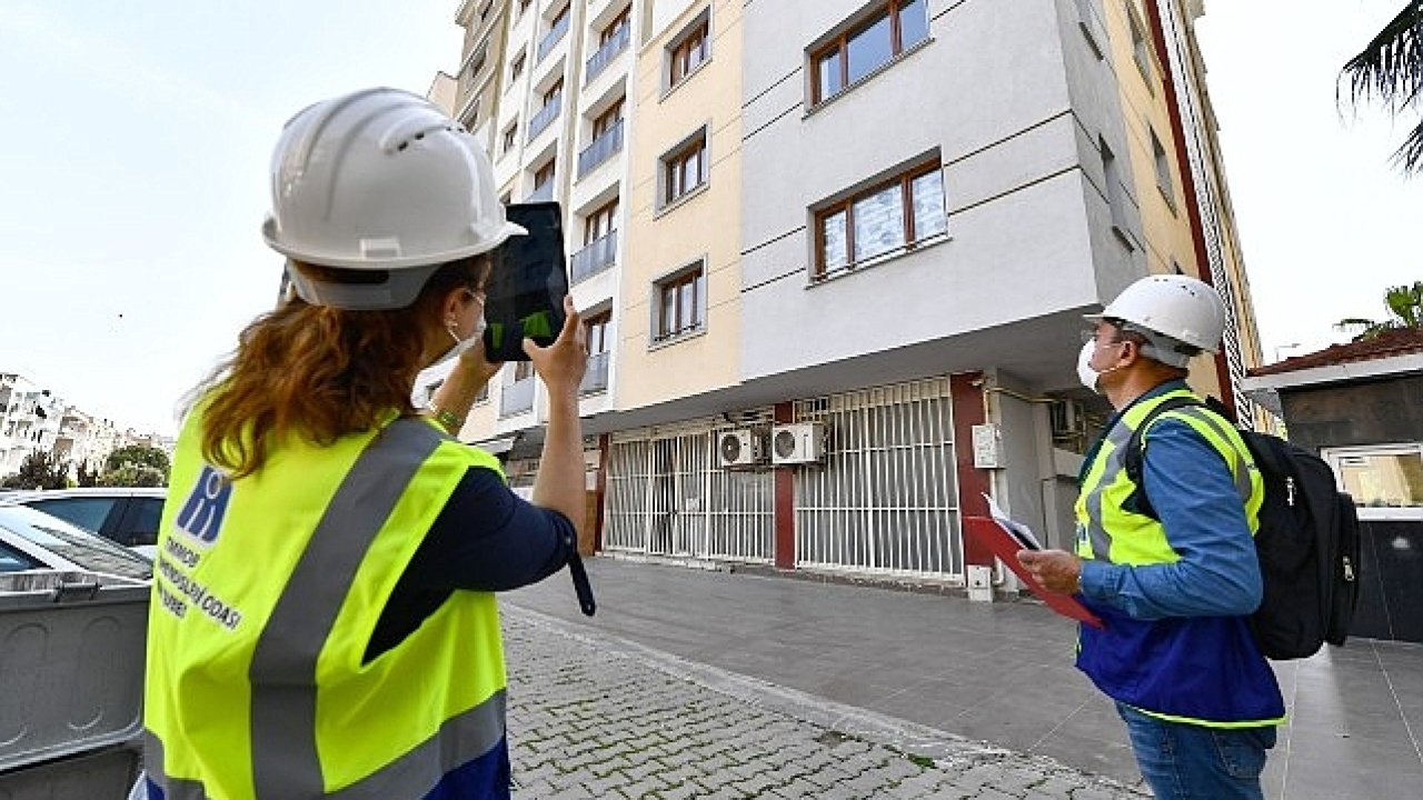 İzmir'de Bornova ve Bayraklı'da binaların üç boyutlu analizleri yapıldı