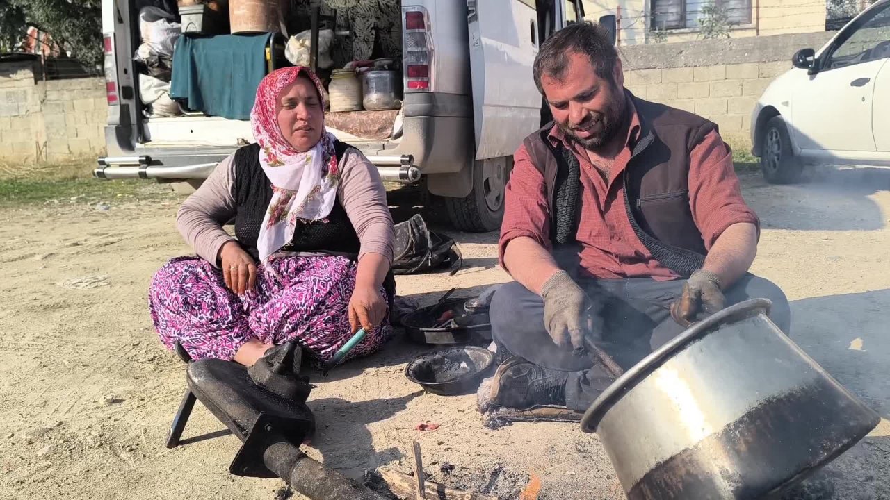 Kalaylama işi yapan vatandaş: "Vatandaşın gücü yeni kazan almaya yetmediği için kalaylamayı tercih ediyor" 