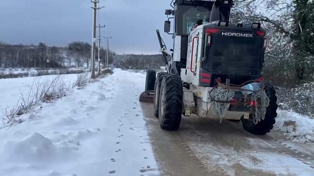 Kandıra'da Kardan Mahsur Kalan Hamile Kadının İmdadına Belediye Ekipleri Yetişti