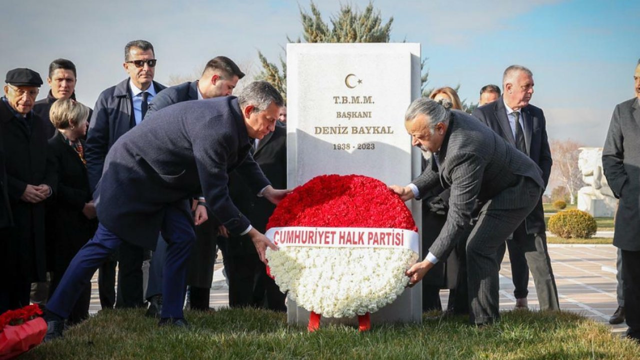 Kemalist Aydınlanma Derneği’nden Deniz Baykal anması