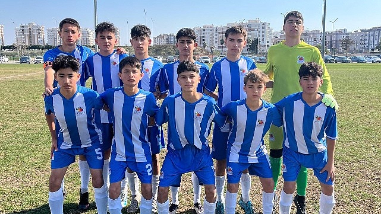 Kemer Belediyespor U15 dolu dizgin