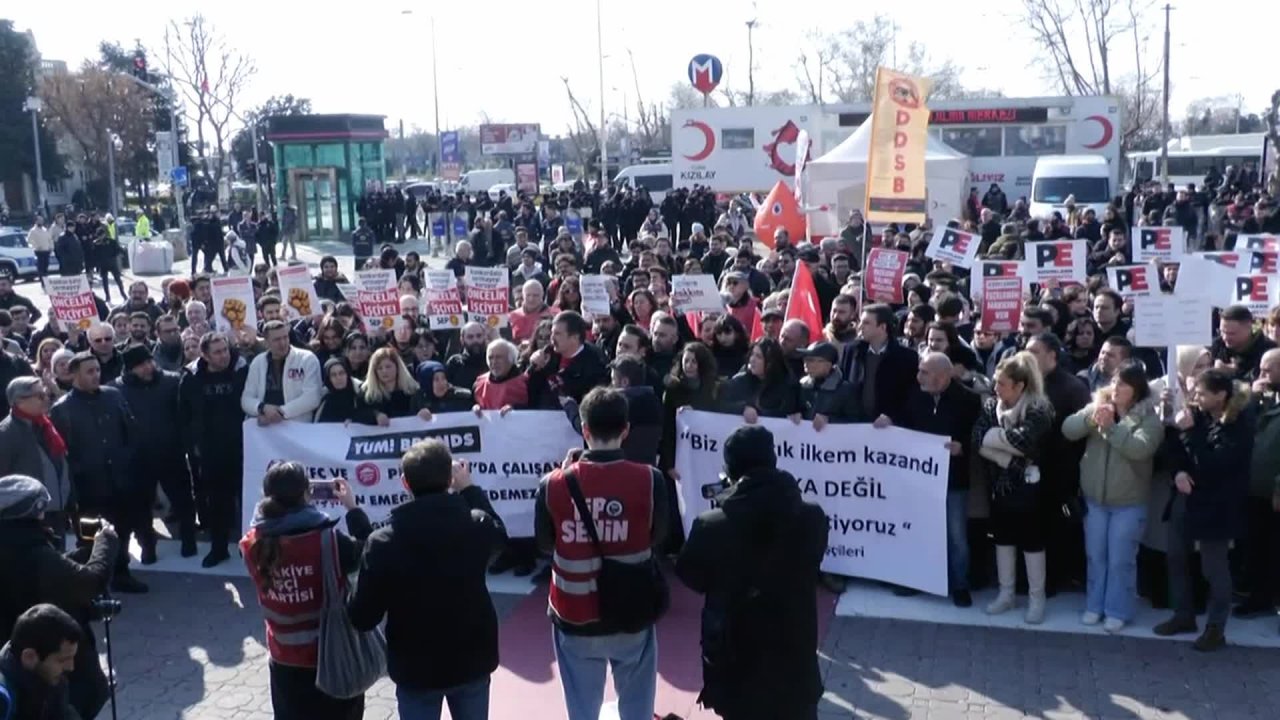 KFC ve Pizza Hut emekçilerine Erkan Baş'tan destek: "İşçiler birleşecek, sermaye yenilecek!"