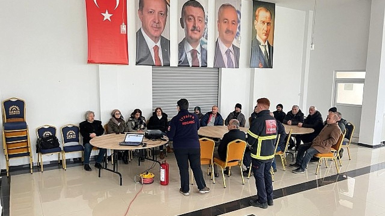 Kocaeli İtfaiyesi vatandaşı bilinçlendiriyor