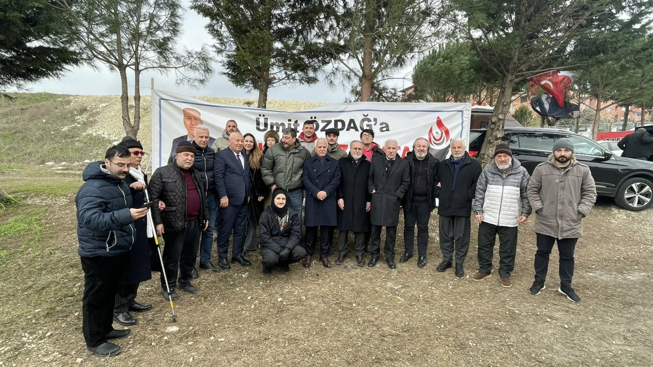 Koray Aydın'dan Ümit Özdağ'a ziyaret: "Siyasetçilere ve muhaliflere karşı yargıyı bir bastırma aracı haline getiren zihniyeti şiddetle kınıyorum"