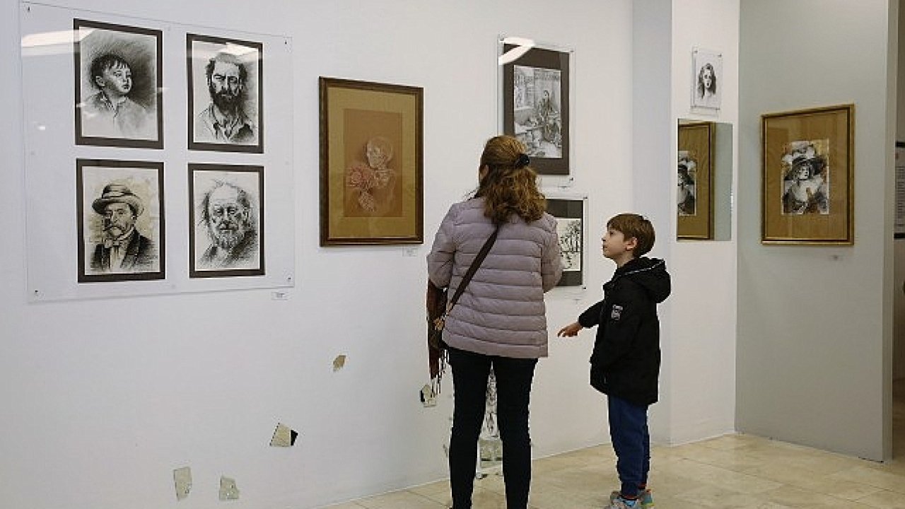 Küçükçekmece Belediyesi Güzel Sanatlar Akademisi Öğrencilerinden “Yansıma" Sergisi