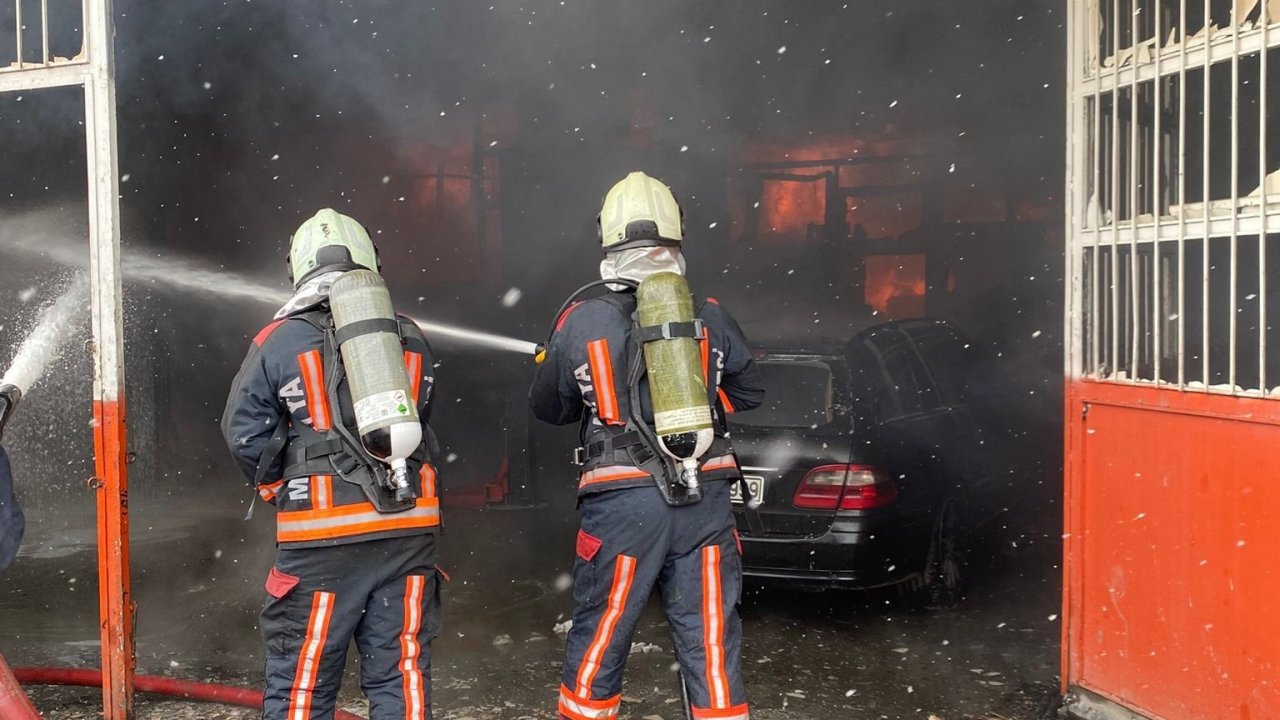 Malatya’da korkutan iş yeri yangını