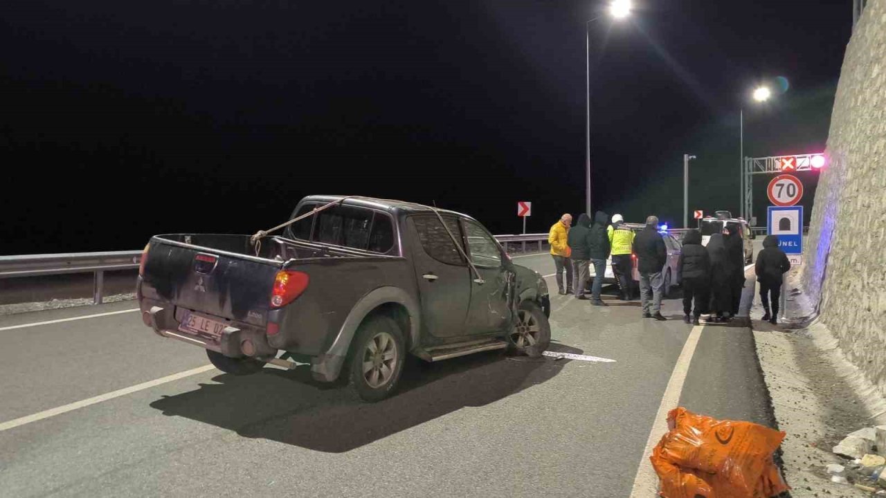 Pirinkayalar Geçidi’nde trafik kazası