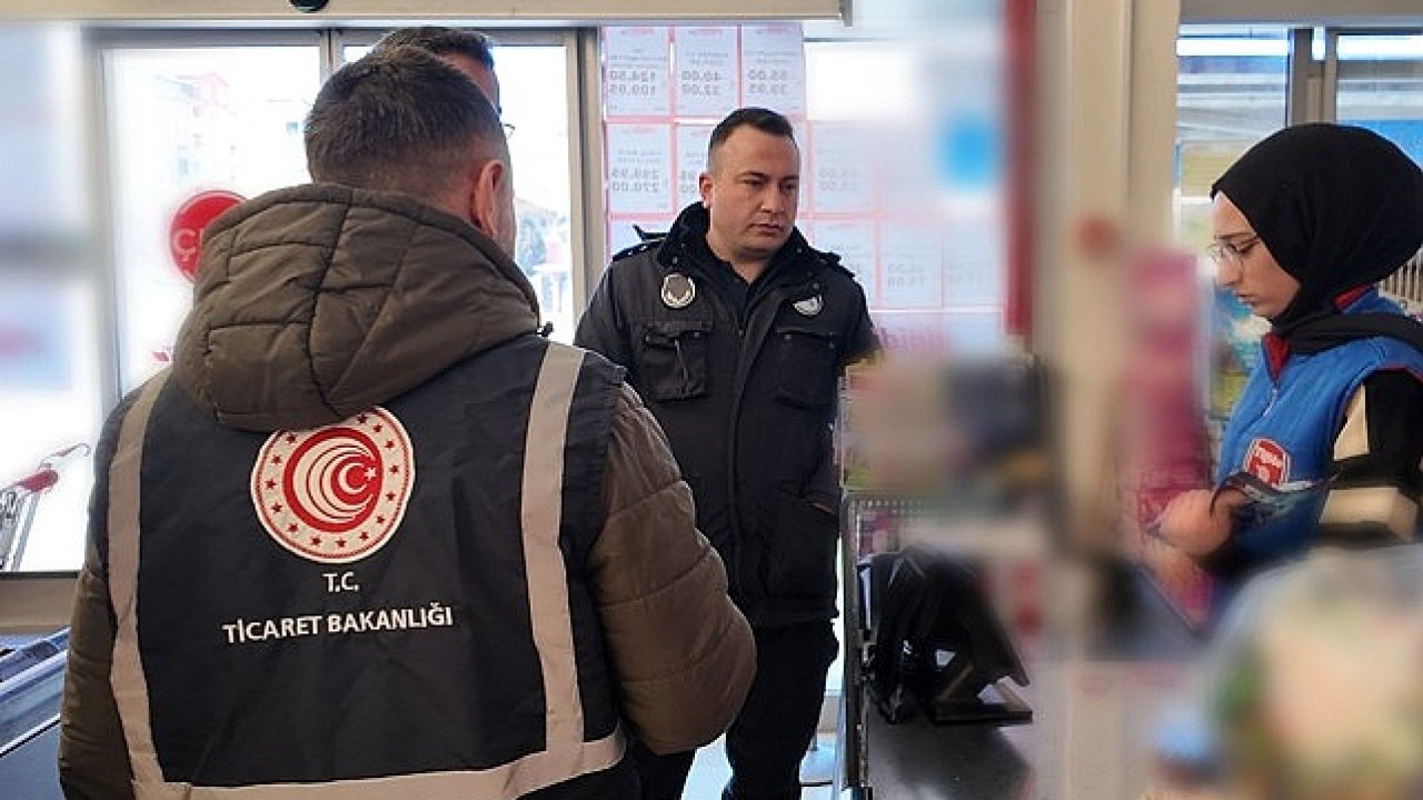 Sivas Belediyesi Ramazan Öncesi Marketlere Denetim Yapıldı