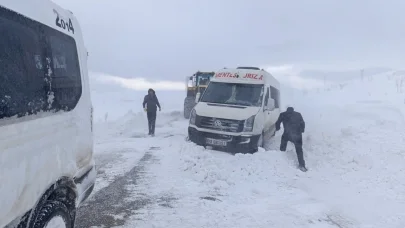 Van’da tipide mahsur kalanlar kurtarıldı