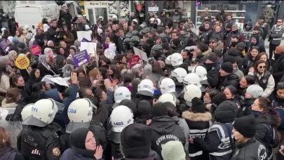 Van’da yürüyüş düzenlemek isteyen gruba polis müdahalesi: 17 kişi gözaltına alındı