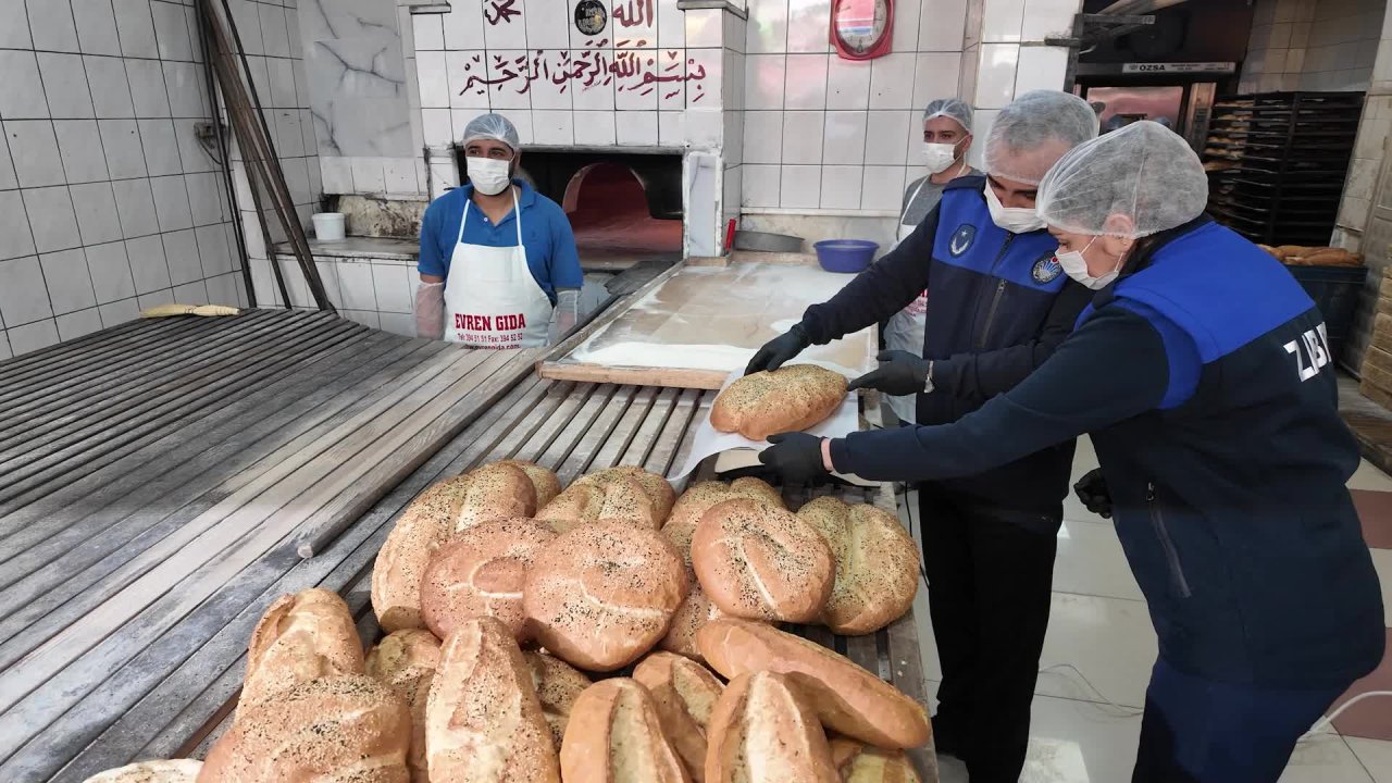 Yüreğir Belediyesi zabıta ekiplerinden fırınlara sıkı denetim