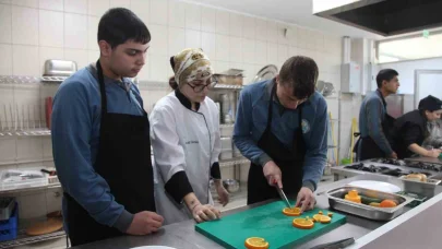 Zihinsel engelli bireyler mutfağa girdi