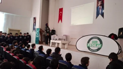 Ardahan’da öğrencilere bağımlılıkla mücadele eğitimi